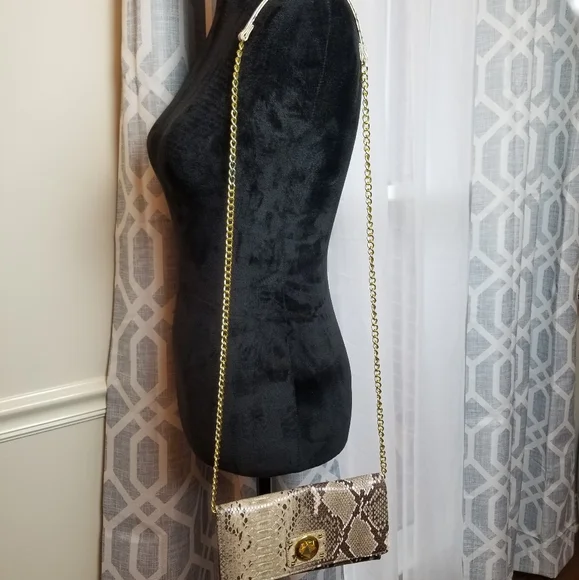 Mud Pie Snake Skin Cross body Bag - Picture 8 of 8